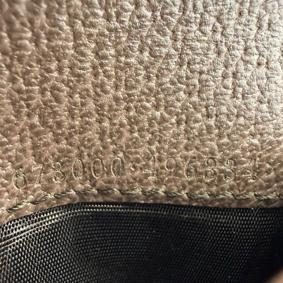 Gucci Monogram Tiger Bifold Wallet - Picture 5 of 7